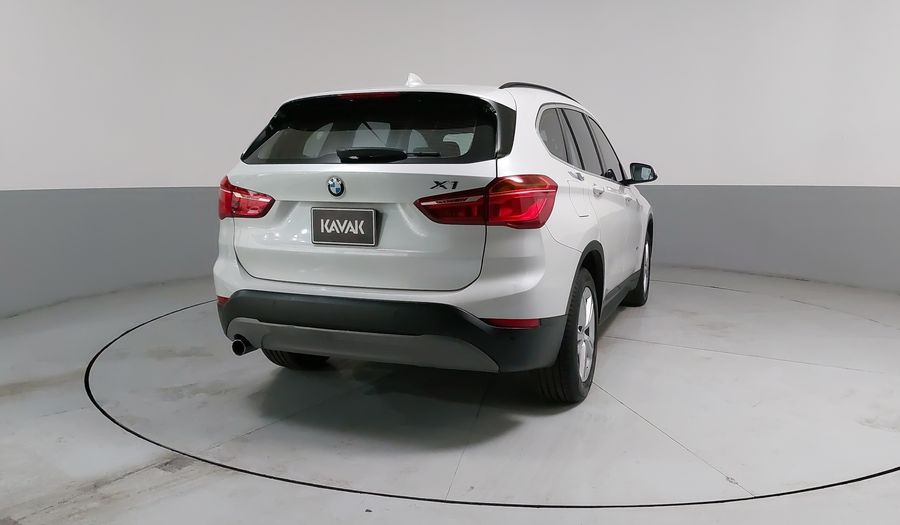 Bmw X1 1.5 SDRIVE18IA AT Suv 2017