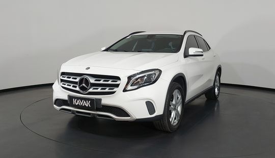 Mercedes Benz GLA 200 CGI STYLE-2019