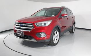 Ford • Escape