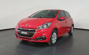 Peugeot • 208