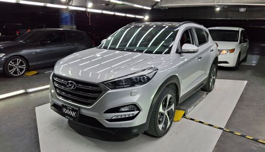 Hyundai • Tucson