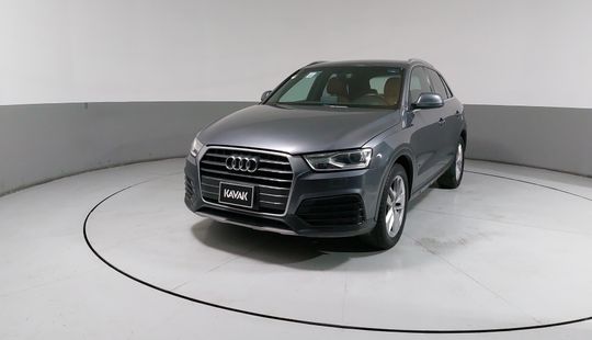 Audi • Q3