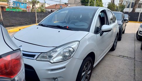 Citroen C3 1.5 SOUNDTRACK MT Hatchback 2015