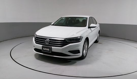 Volkswagen • Jetta