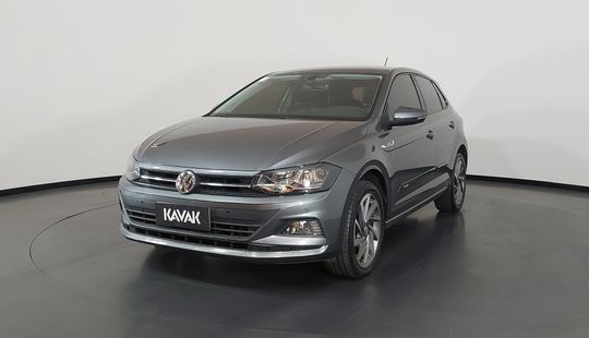 Volkswagen • Polo