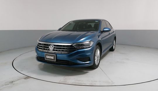 Volkswagen • Jetta