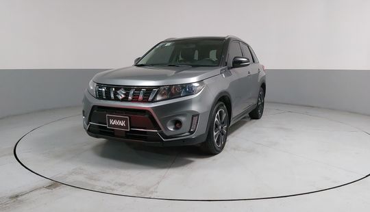 Suzuki • Vitara