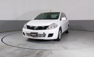 Nissan • Tiida