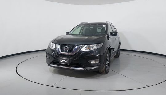 Nissan • X-Trail