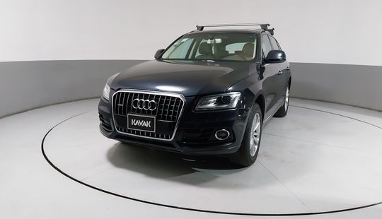 Audi • Q5