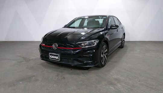 Volkswagen • Jetta