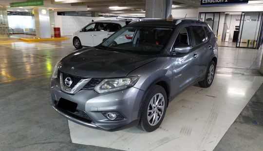 Nissan • X-Trail