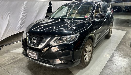 Nissan • X-Trail