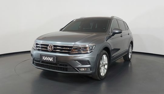 Volkswagen Tiguan 250 TSI TOTAL COMFORTLINE-2018