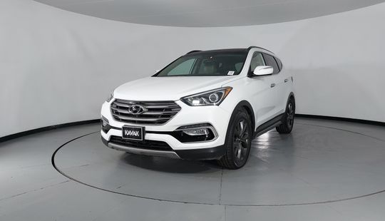 Hyundai • Santa Fe