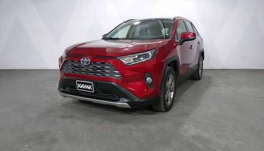 Toyota • RAV4