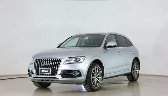 Audi • Q5