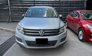 Volkswagen • Tiguan