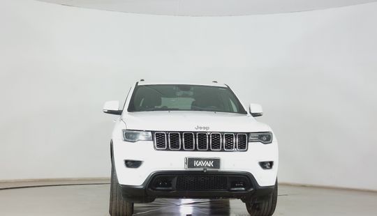 Jeep • Grand Cherokee