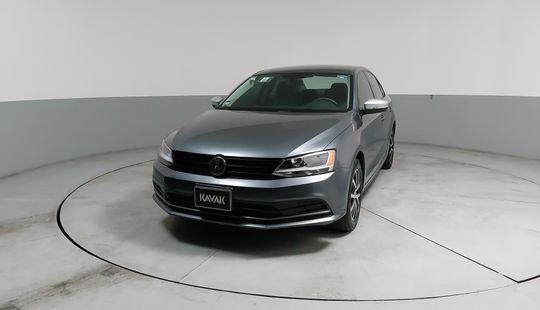 Volkswagen • Jetta