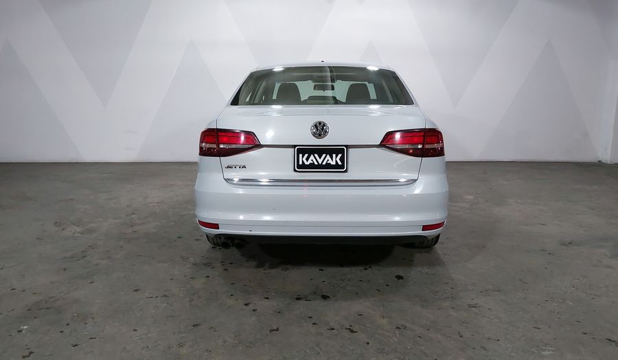 Volkswagen Jetta 2.5 COMFORTLINE TIP. BOLSAS AIRE DEL. Sedan 2017