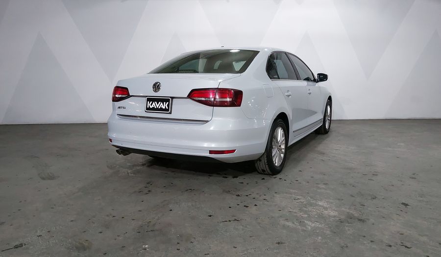 Volkswagen Jetta 2.5 COMFORTLINE TIP. BOLSAS AIRE DEL. Sedan 2017