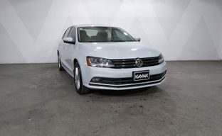 Volkswagen • Jetta