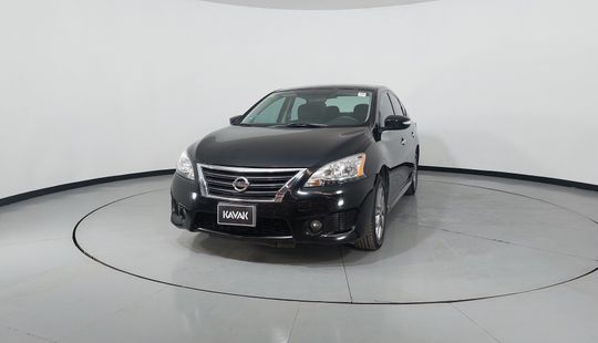 Nissan • Sentra