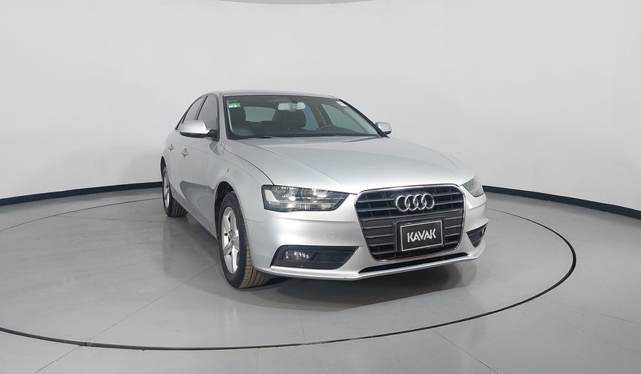 Audi A4 1.8 TFSI TRENDY MULTITRONIC Sedan 2013