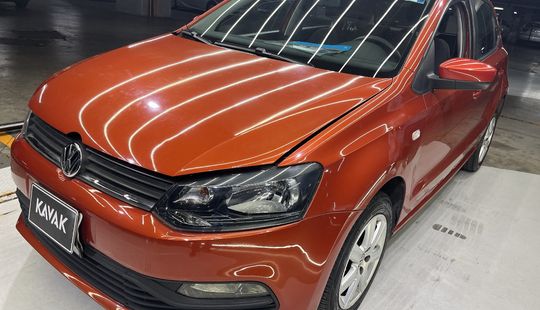 Volkswagen • Polo