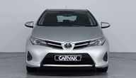 Toyota Auris 1.33 LIFE Hatchback 2015