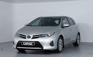 Toyota • Auris