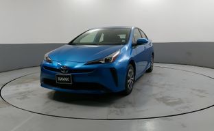 Toyota • Prius