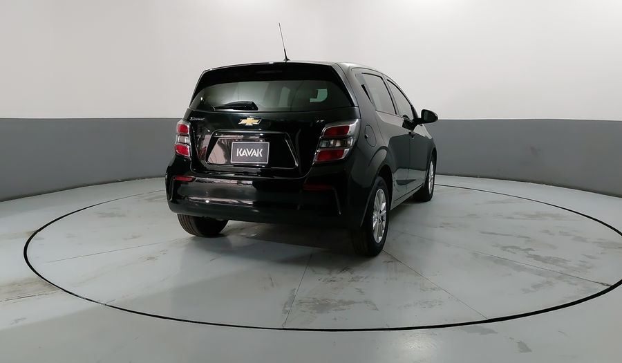 Chevrolet Sonic 1.6 AT K LT Hatchback 2017