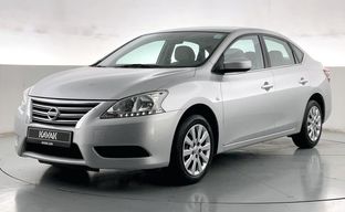 Nissan • Sentra