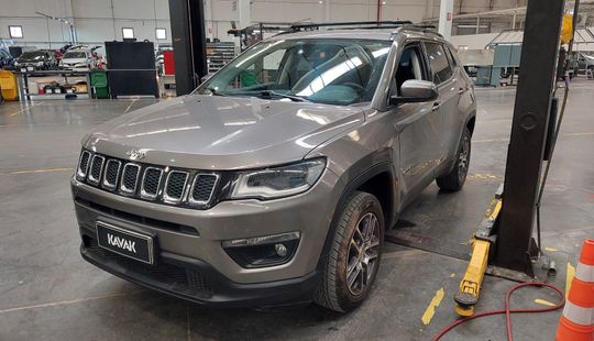 Jeep • Compass