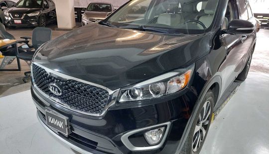 Kia • Sorento