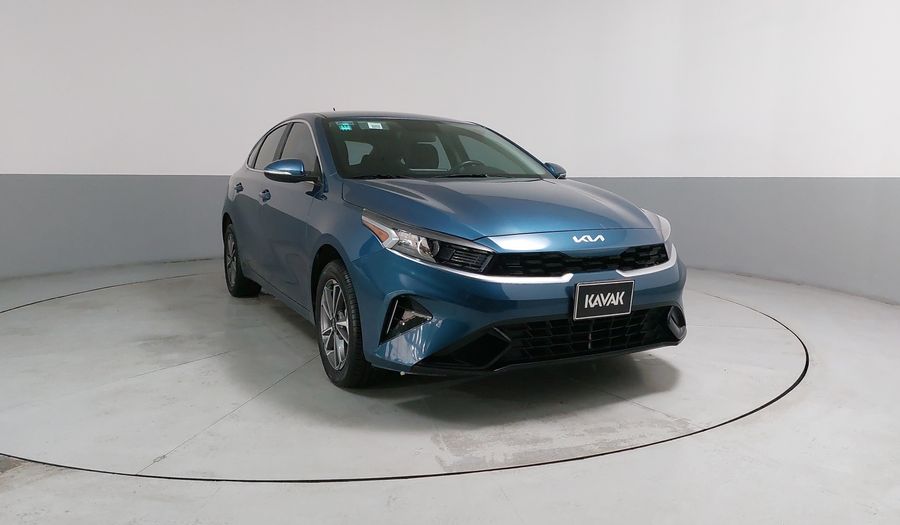 Kia Forte 2.0 EX IVT Hatchback 2022