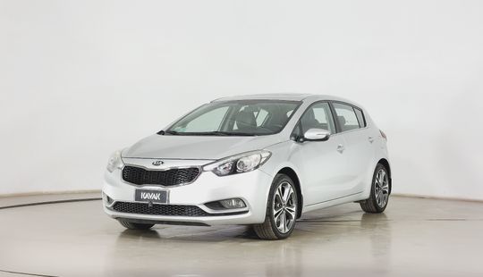 Kia • CERATO 5