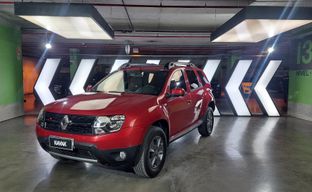 Renault • Duster