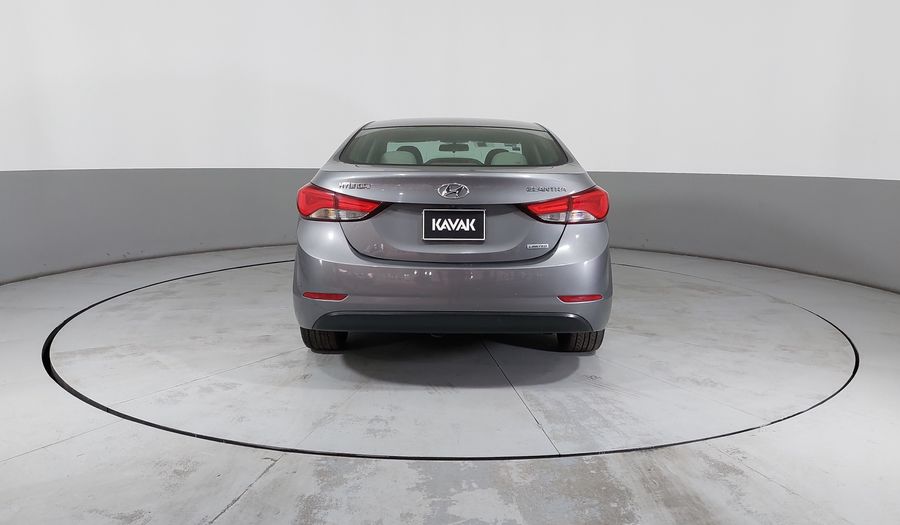 Hyundai Elantra 1.8 LIMITED TECH AT Sedan 2015