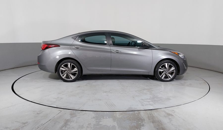 Hyundai Elantra 1.8 LIMITED TECH AT Sedan 2015