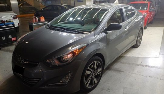 Hyundai • Elantra