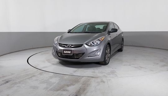 Hyundai • Elantra