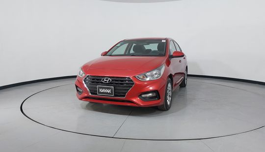 Hyundai • Accent