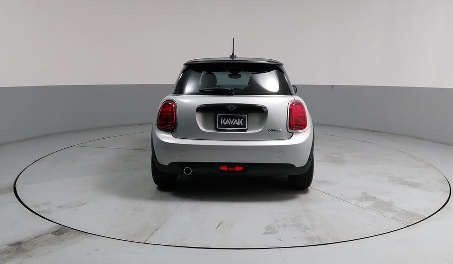 Mini Cooper 1.5 COOPER CHILI DCT Hatchback 2021