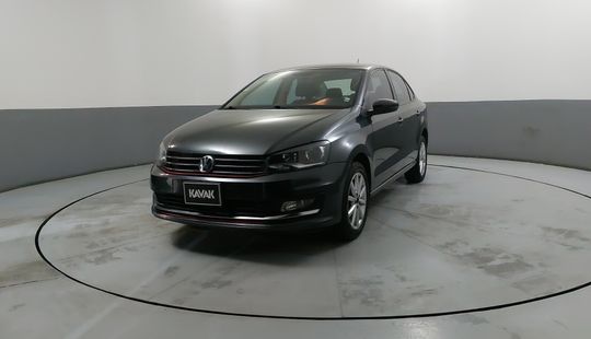 Volkswagen • Vento