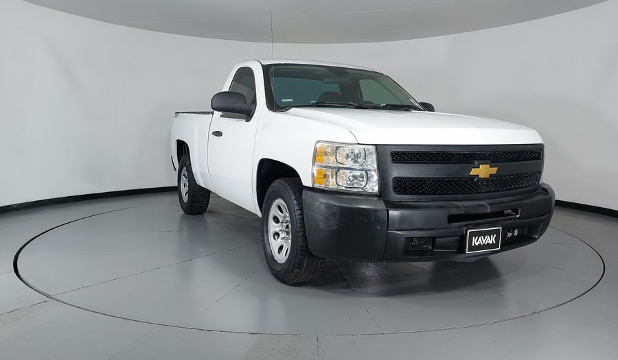 Chevrolet Silverado 1500 4.3 CAB REG D V6 MT Pickup 2012