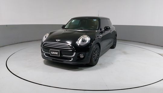 Mini • Cooper