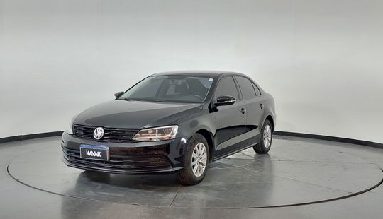 Volkswagen • Vento